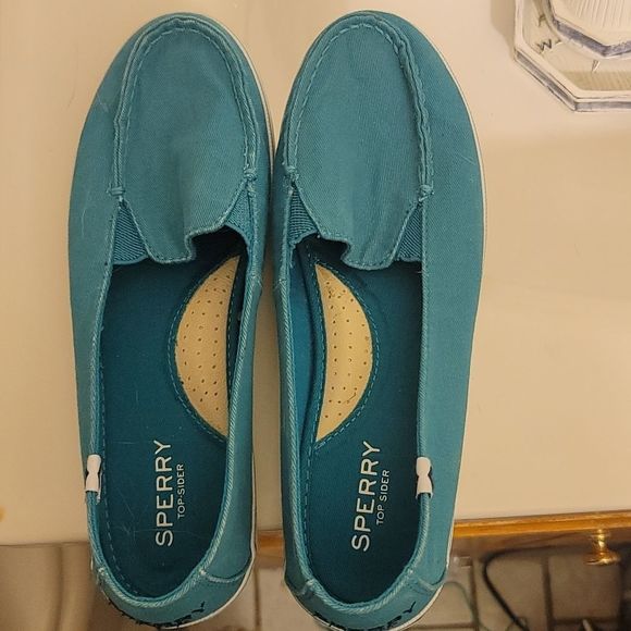 Sperry Top Siders, 7.5 sz. GORGEOUS Turquoise 😍. Comfy an Wicked Awesome! - Picture 3 of 6